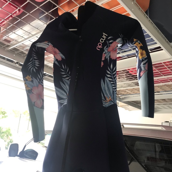 rip curl springsuit - Picture 2 of 4
